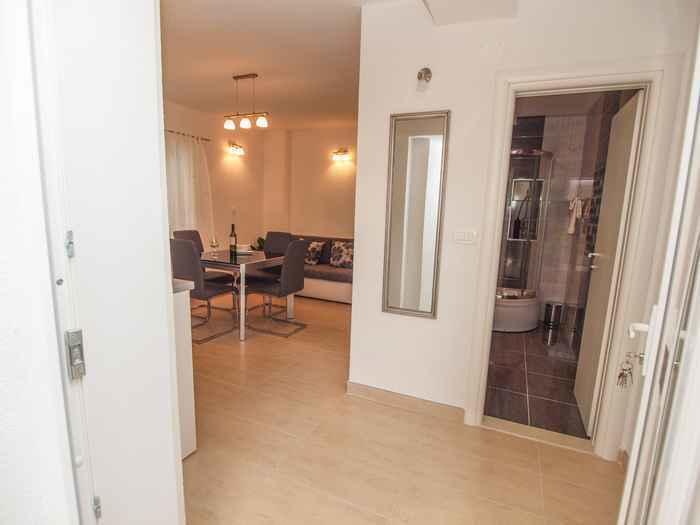 Apartments Karlo Makarska Eksteriør bilde