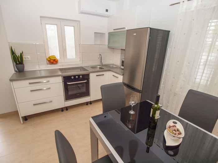 Apartments Karlo Makarska Eksteriør bilde