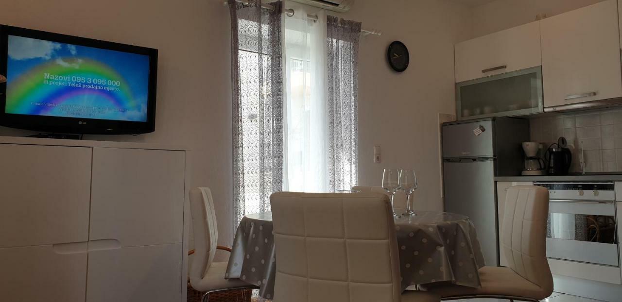 Apartments Karlo Makarska Eksteriør bilde